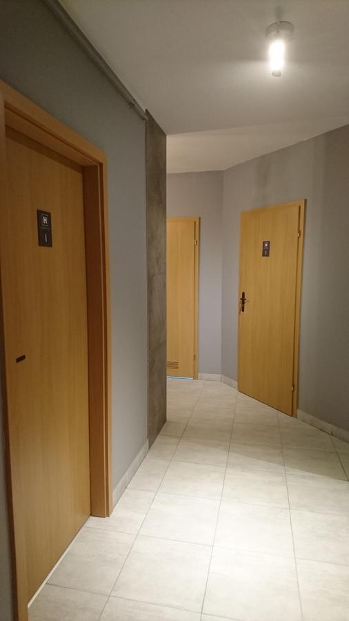 Minihostel Zary Eksteriør billede